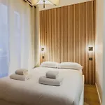 Superb Duplex 1 Bedroom Center Of Paris